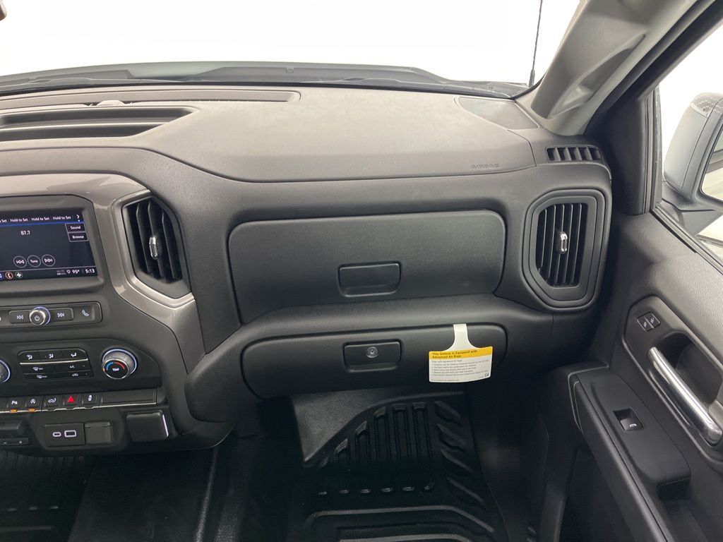 Thumbnail: 2026 Chevrolet Silverado 1500 - 14