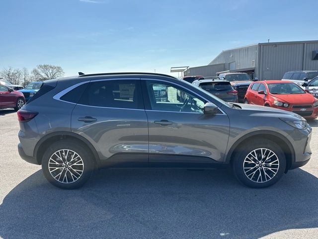 2025 Ford Escape Plug-In Hybrid Base - 8