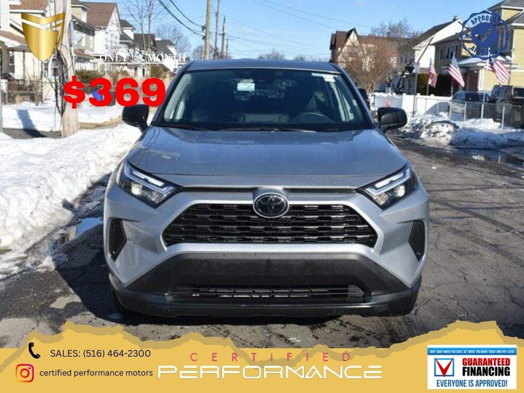 2025 Toyota RAV4 LE AWD