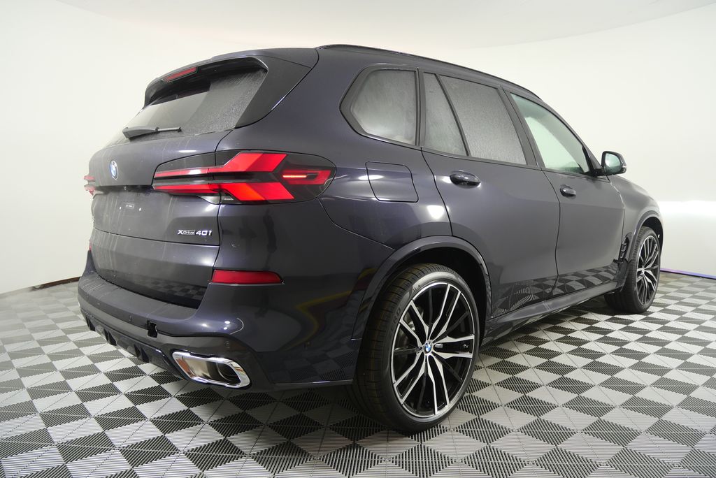 Thumbnail: 2026 BMW X5 - 3