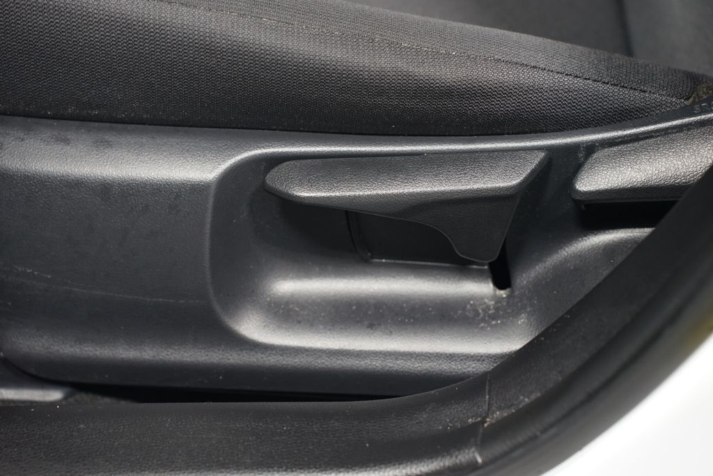 Thumbnail: 2024 Toyota Corolla - 30