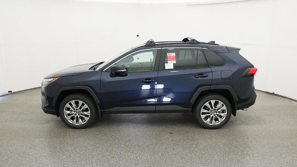 Thumbnail: 2025 Toyota RAV4 - 16