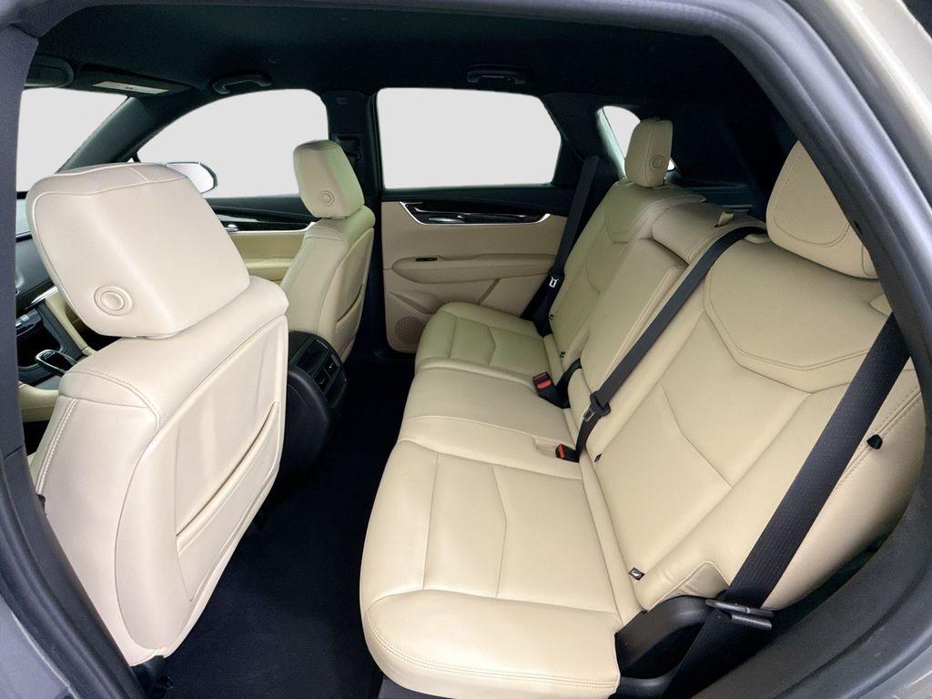 Thumbnail: 2018 Cadillac XT5 - 19