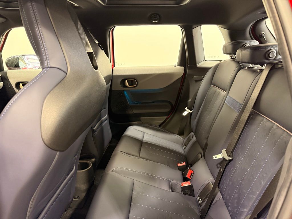 Thumbnail: 2026 MINI Cooper - 21