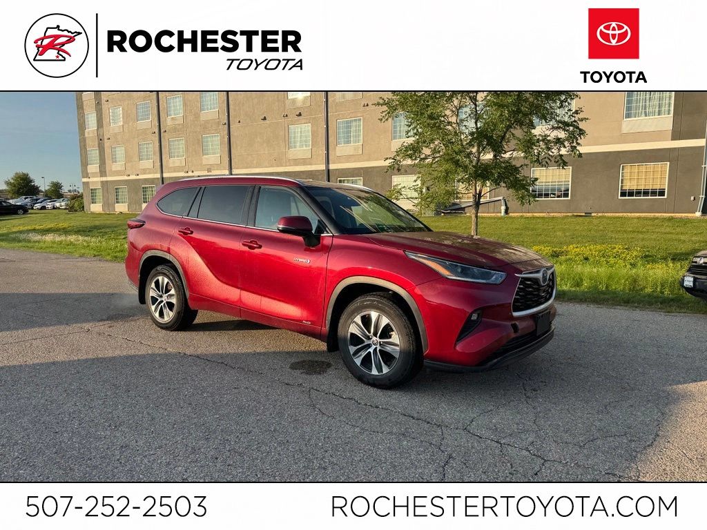 Red (Ruby Flare Pearl) 2021 Toyota Highlander Hybrid SUV / Crossover All-Wheel Drive Continuously Variable Transmission