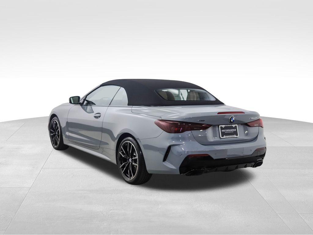 Thumbnail: 2026 BMW 4 Series - 3