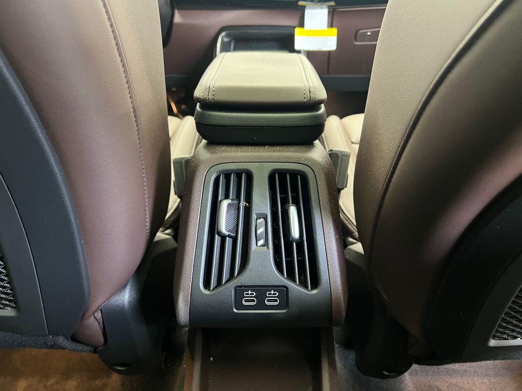2024 BMW X1 xDrive28i 10