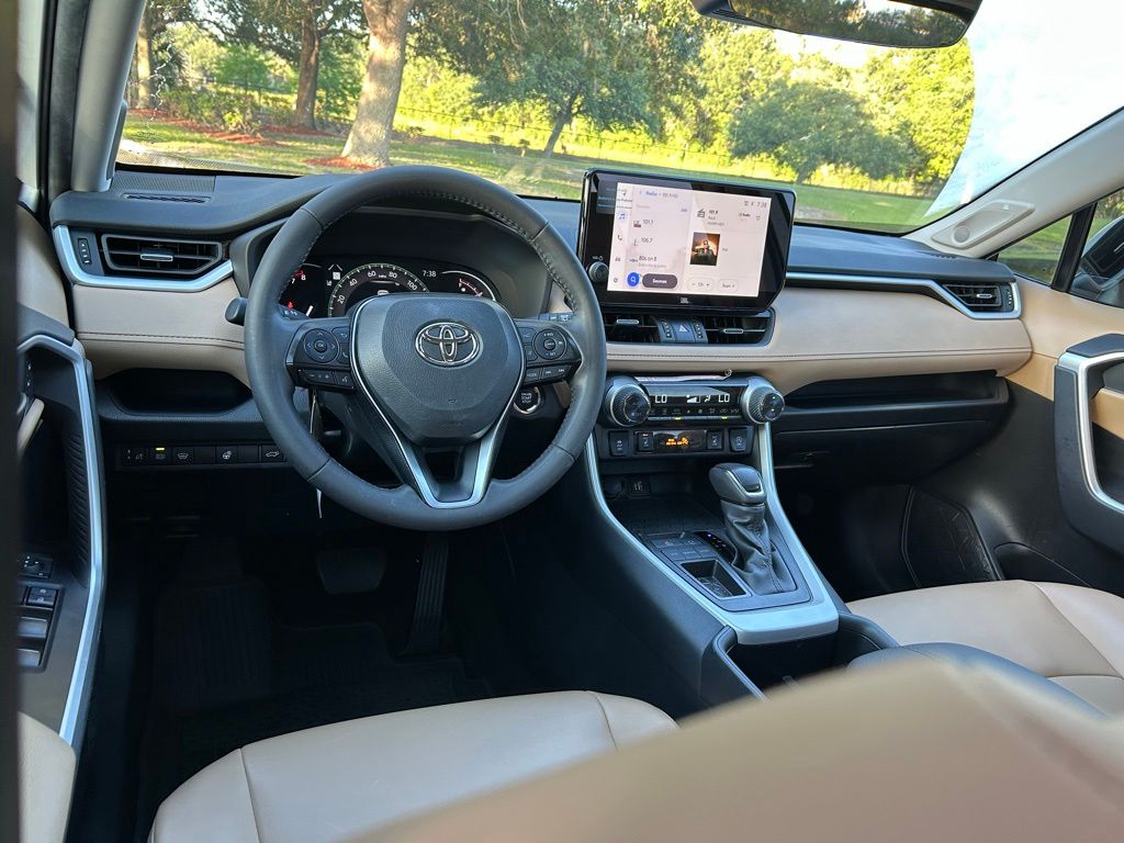 Thumbnail: 2025 Toyota RAV4 - 13