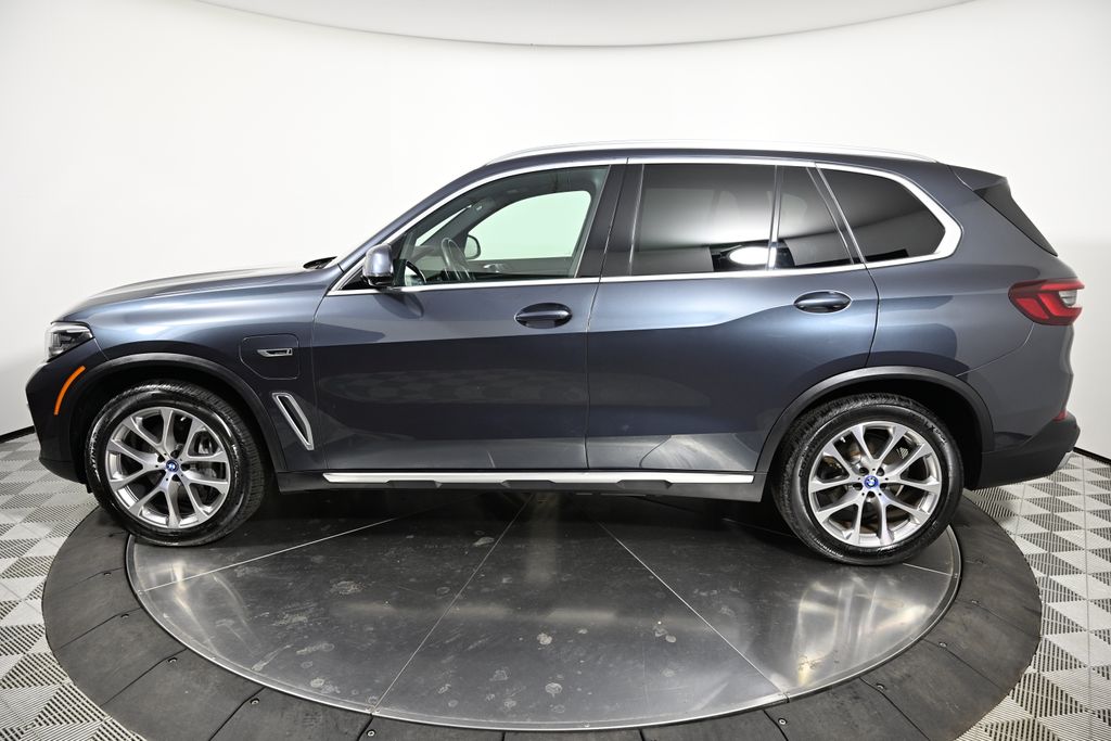 Thumbnail: 2022 BMW X5 - 2