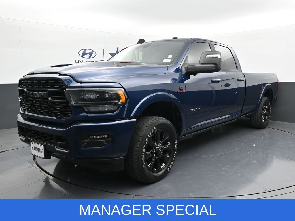 2024 RAM 3500 Limited Crew Cab LB 4WD