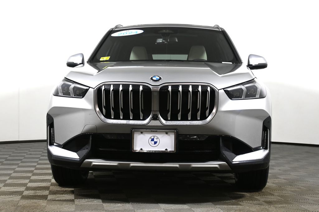 Thumbnail: 2024 BMW X1 - 10