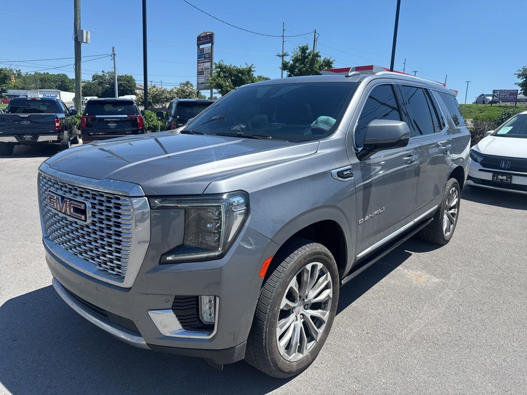 2021 GMC Yukon 4WD Denali's photo