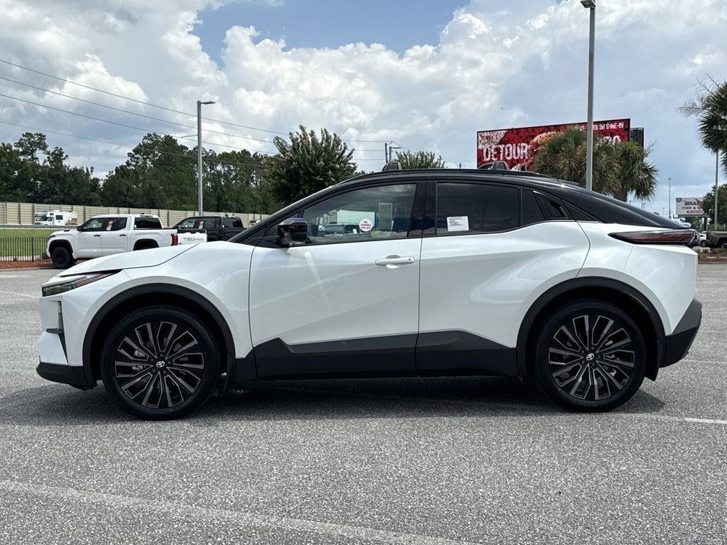 New 2026 Toyota C-HR SUV