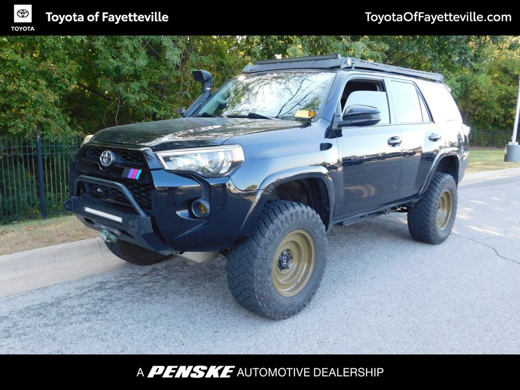 2016 Toyota 4Runner SR5 -
                  Fayetteville, AR