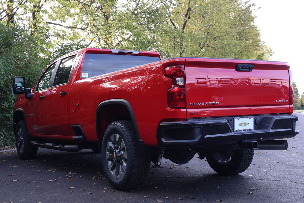 2025 Chevrolet Silverado 2500 Custom 5