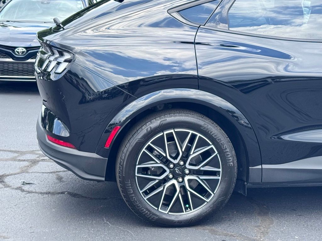 FordMustang Mach-E45