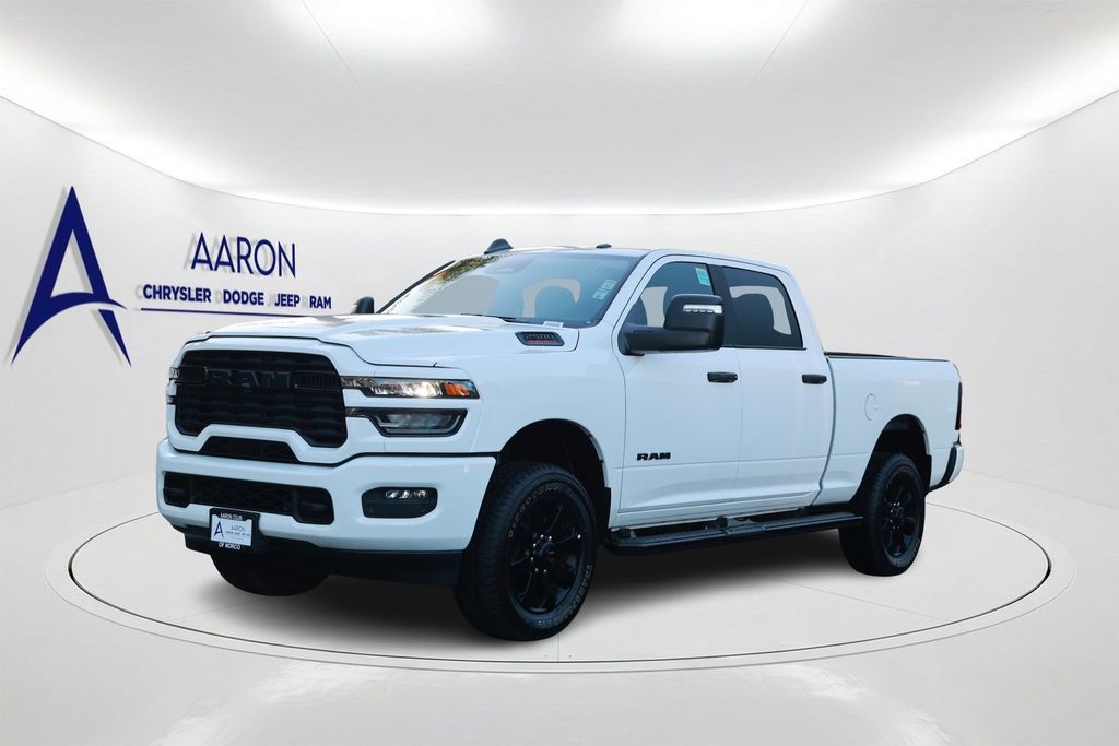 Bright White Clearcoat 2025 RAM 2500 Pickup Truck Four-Wheel Drive 8-Speed Automatic