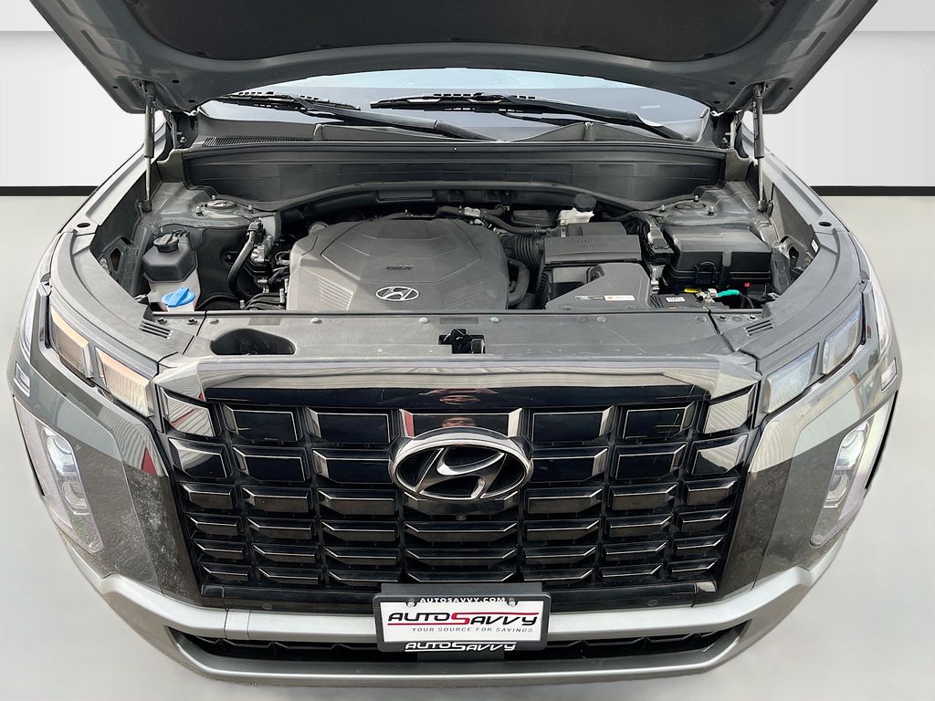 Used 2023 Gray Hyundai Limited image 34