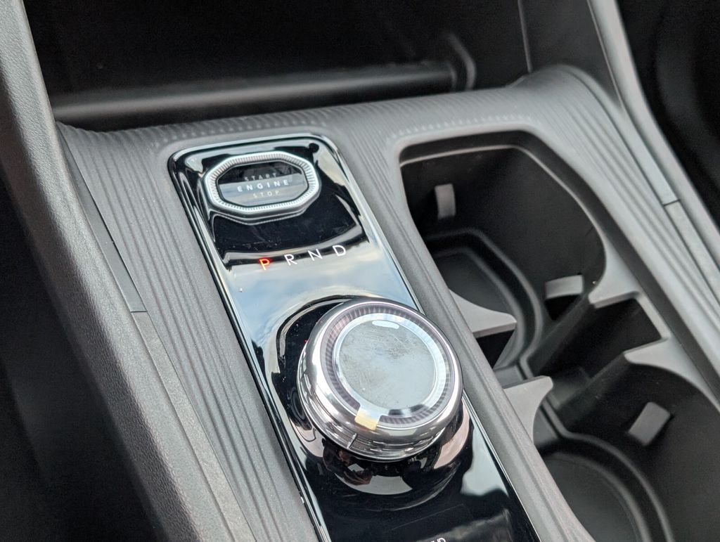 new 2026 Jeep Cherokee car, priced at $41,810