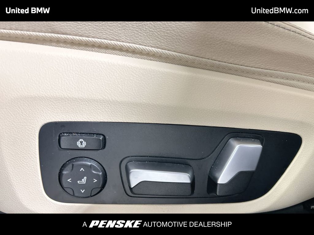 Thumbnail: 2021 BMW X3 - 12