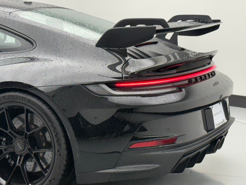 Thumbnail: 2024 Porsche 911 - 20