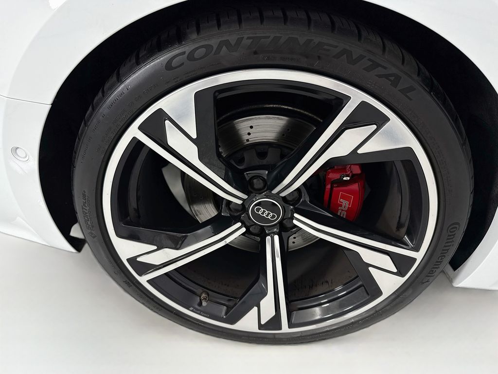 Thumbnail: 2022 Audi RS 5 - 32