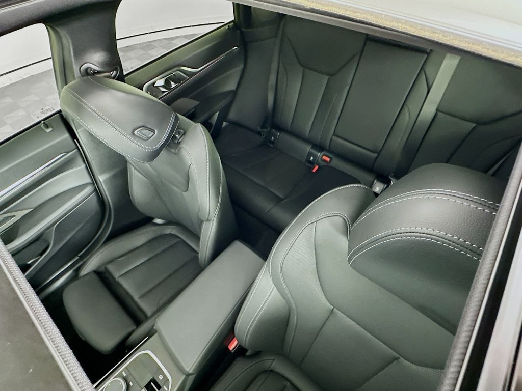 Thumbnail: 2024 BMW 4 Series - 22