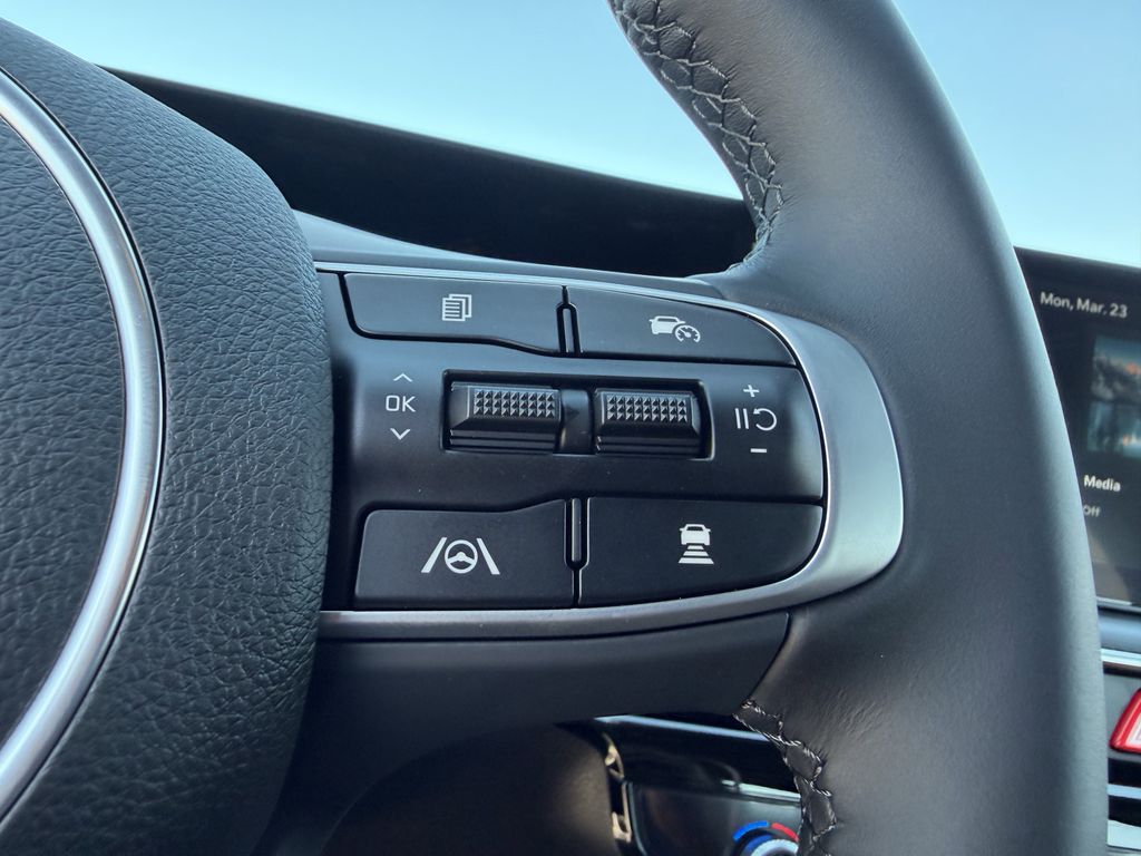 new 2026 Kia K5 car, priced at $29,120