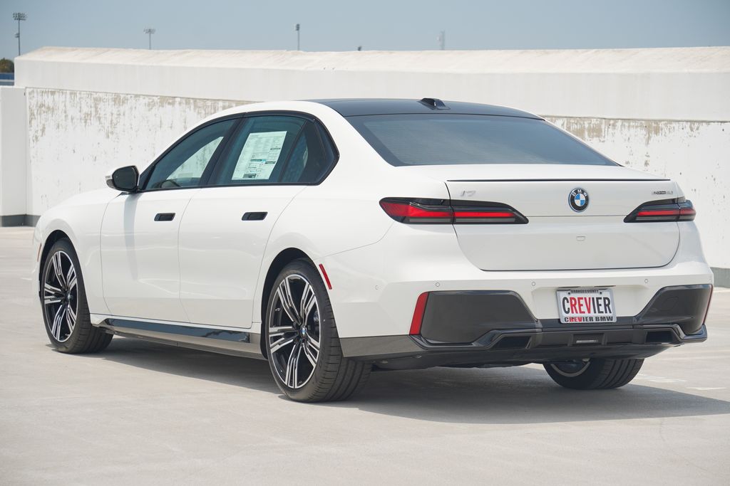 Thumbnail: 2025 BMW i7 - 7