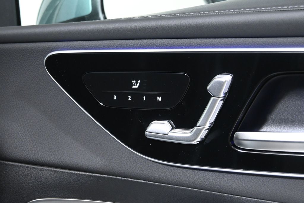 Thumbnail: 2026 Mercedes-Benz GLC - 22