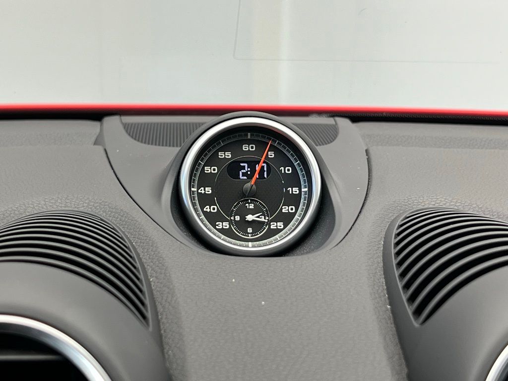 Thumbnail: 2018 Porsche 718 Cayman - 13