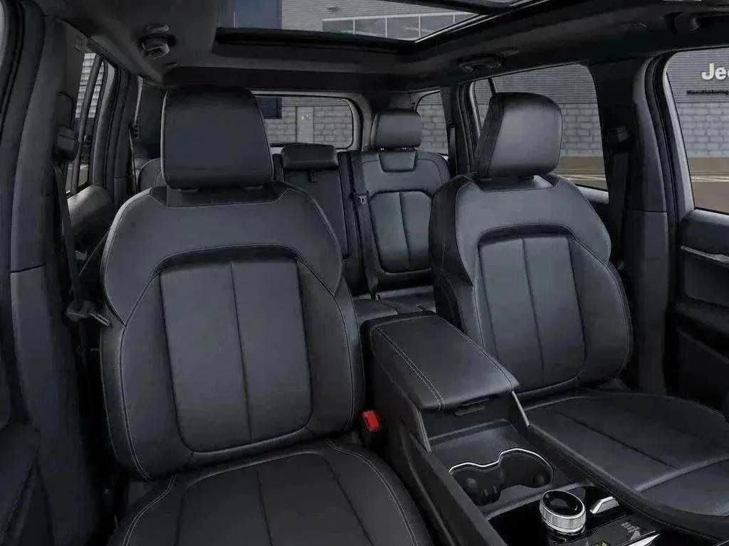 New 2026 Jeep Grand Cherokee SUV