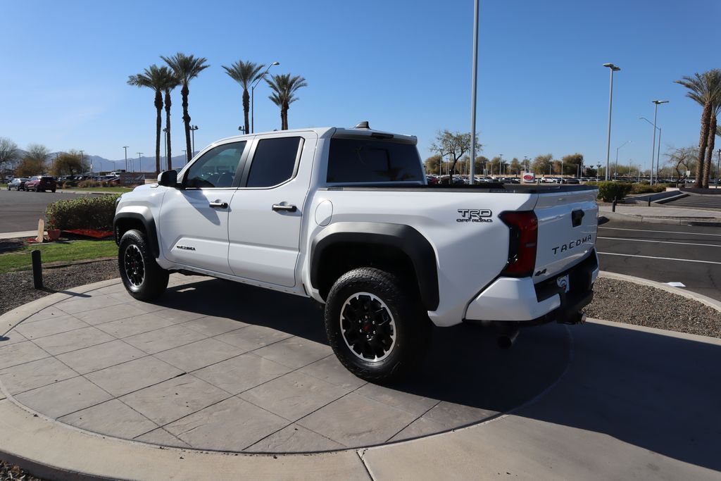 2025 Toyota Tacoma TRD Off-Road 7