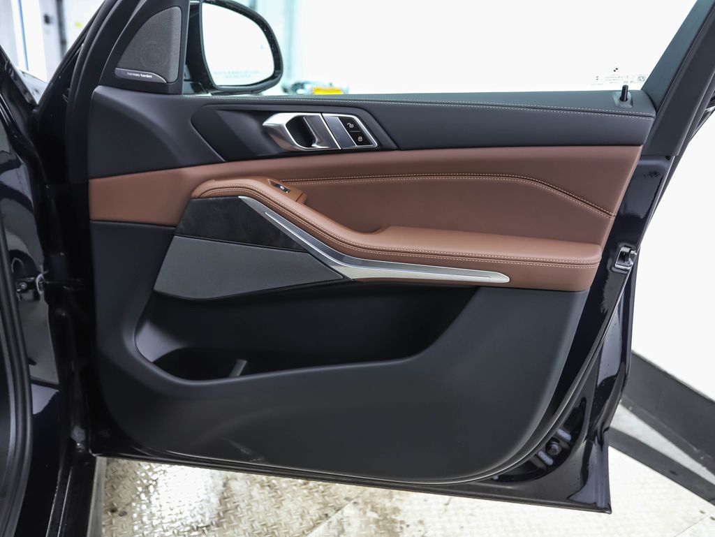 Thumbnail: 2026 BMW X5 - 29