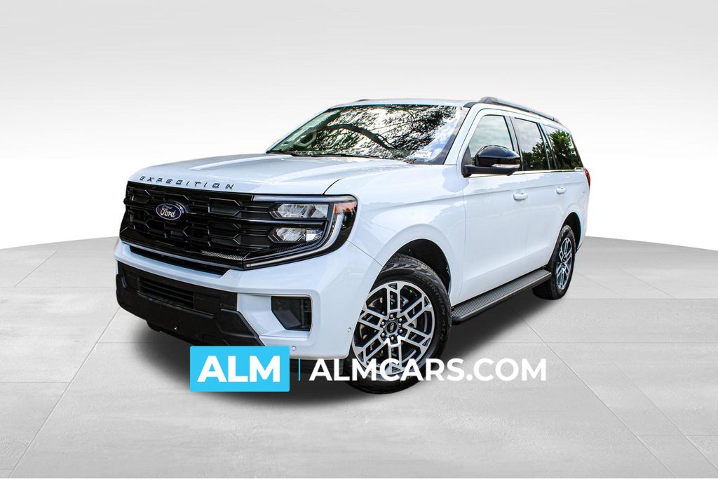 Oxford White 2025 Ford Expedition SUV / Crossover Four-Wheel Drive Automatic