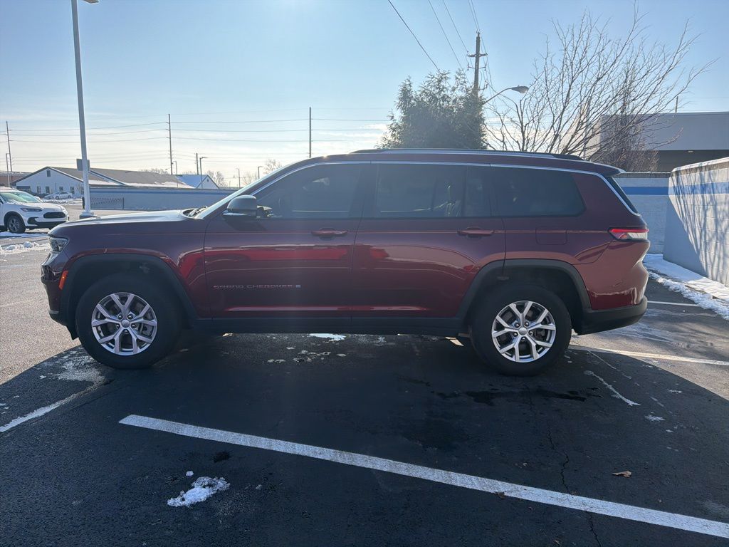 Thumbnail: 2021 Jeep Grand Cherokee L - 2