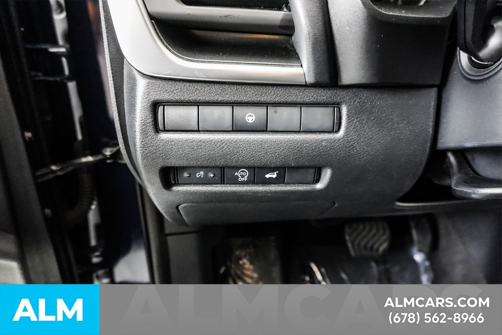 Used 2024 Blue Nissan SV image 31