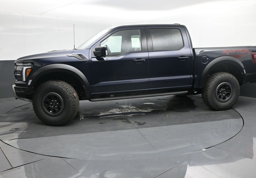 2025 Ford F-150 Raptor photo 2