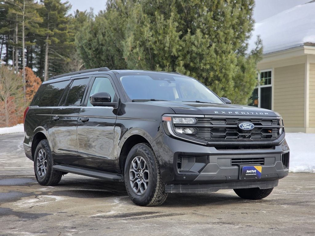 2025 Ford Expedition MAX Active 4WD