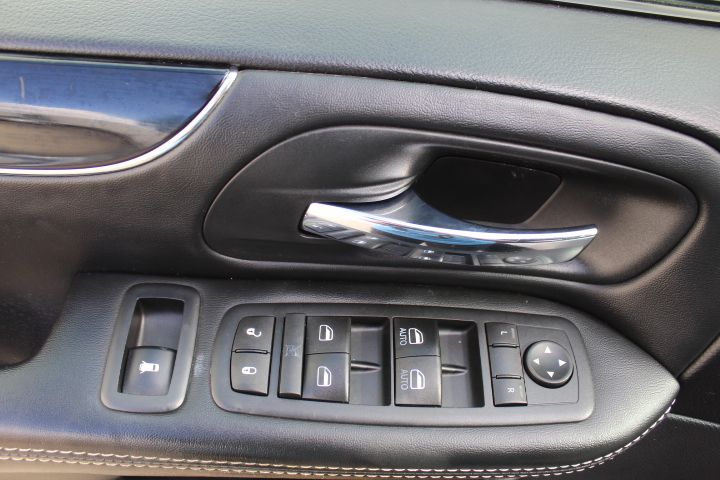 Used Car 2017 Dodge Grand Caravan  Se For Sale Under $12,000 In Georgetown, Texas