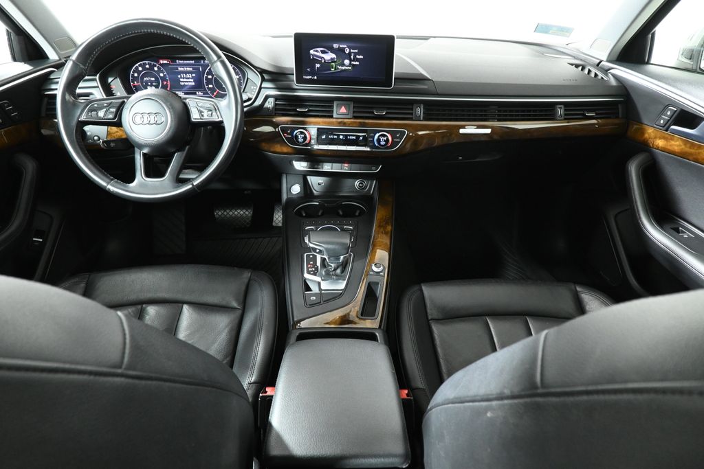 Thumbnail: 2019 Audi A4 - 4