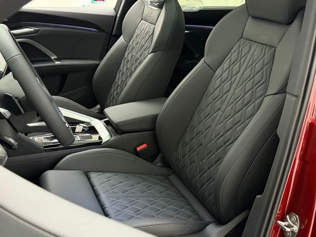 Thumbnail: 2026 Audi SQ5 - 22