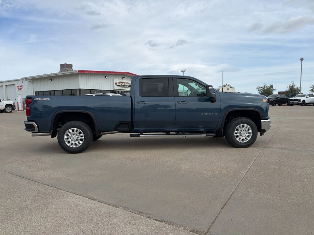 ChevroletSilverado 3500HD6