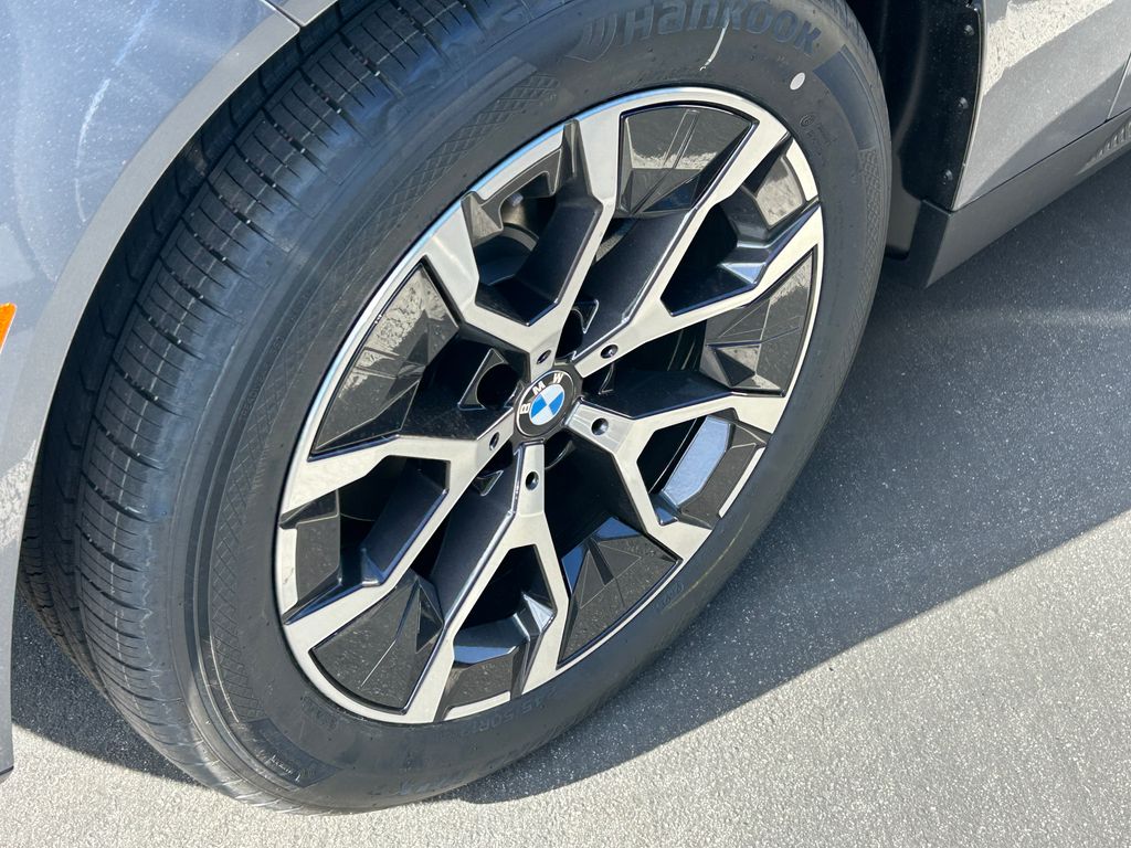 Thumbnail: 2026 BMW X3 - 3