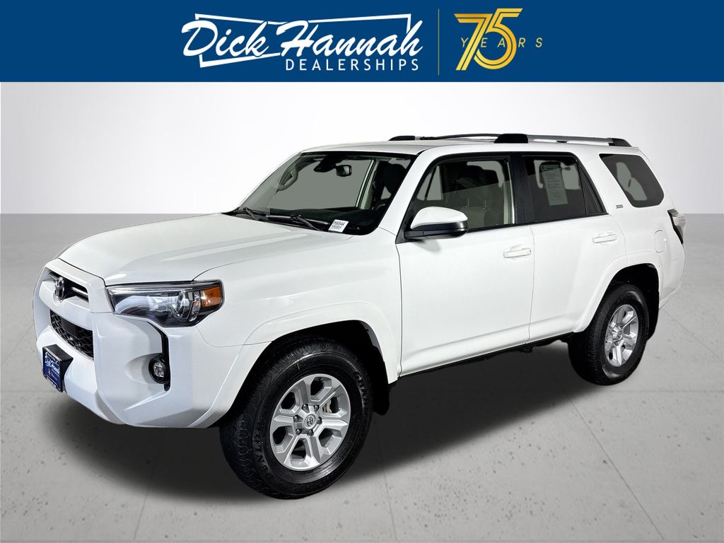 2022 Toyota 4Runner SR5