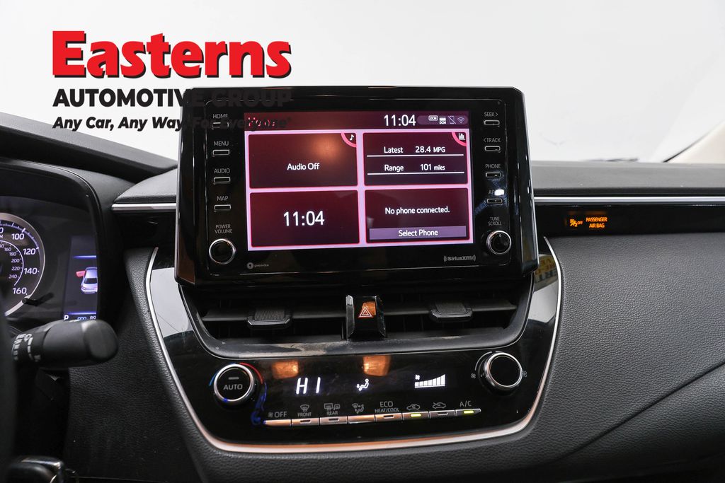 2021 Toyota Corolla LE - Photo 12