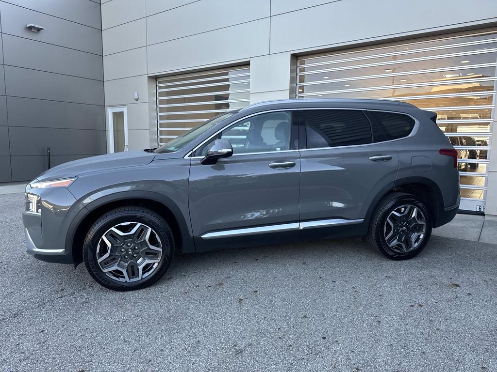 Used 2023 Gray Hyundai SEL Premium image 3