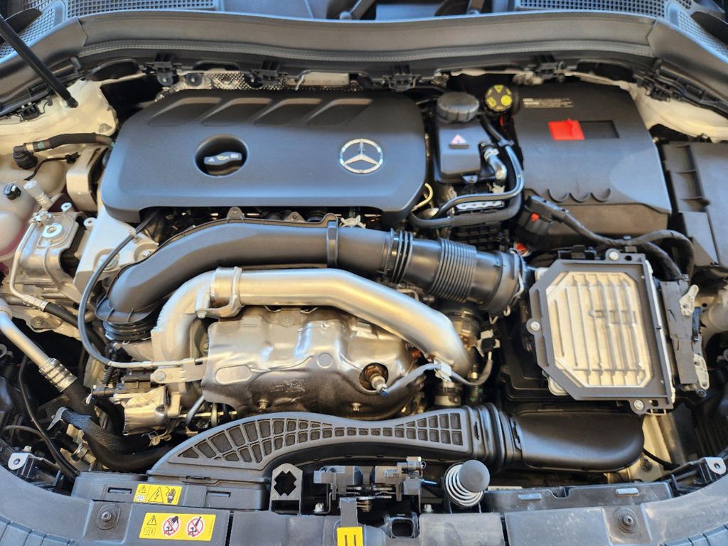 2025 Mercedes-Benz GLA GLA 250 24