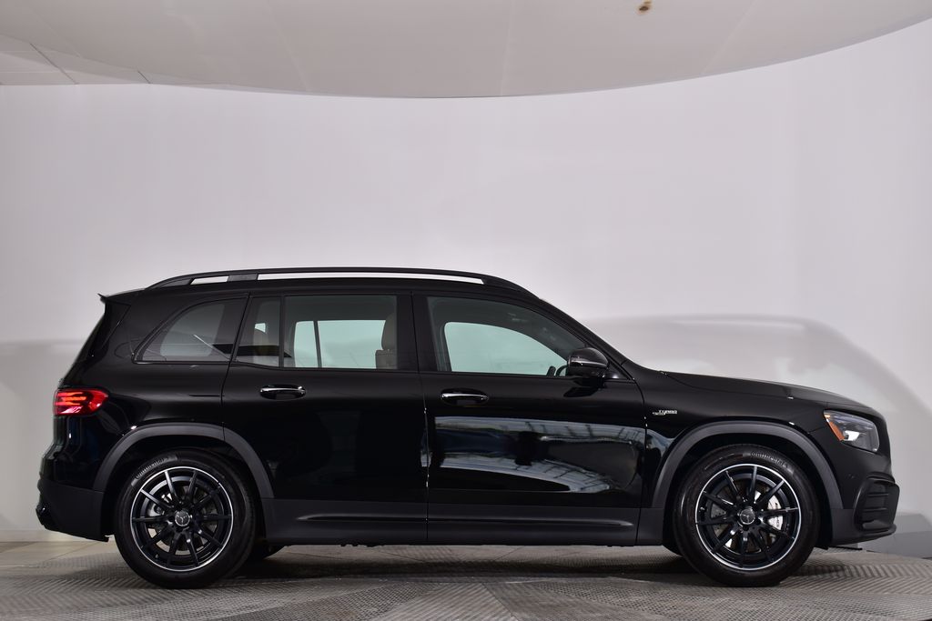 Thumbnail: 2025 Mercedes-Benz GLB - 6