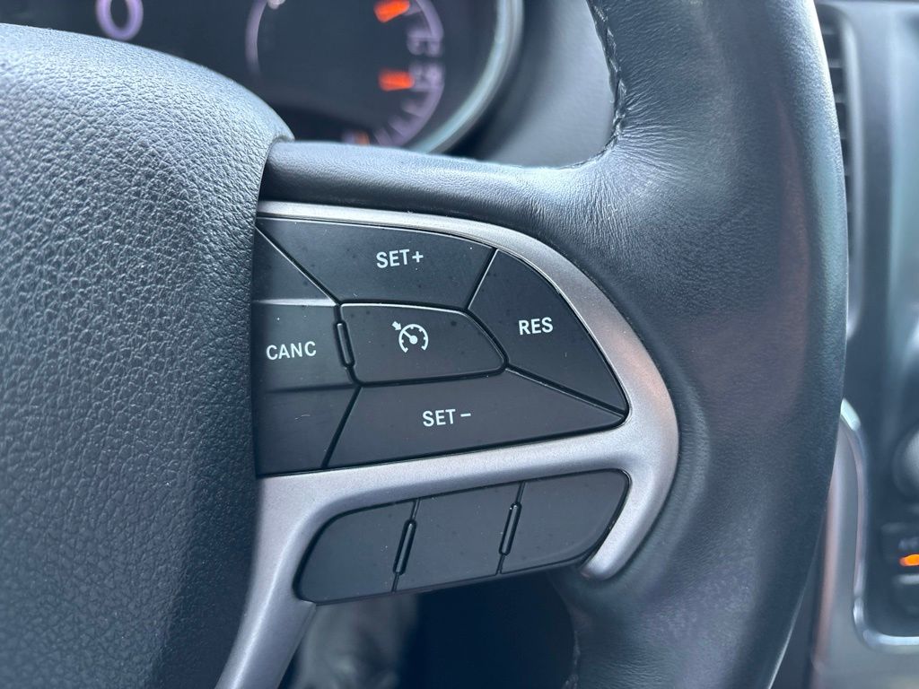 Used 2018 Jeep Grand Cherokee SUV